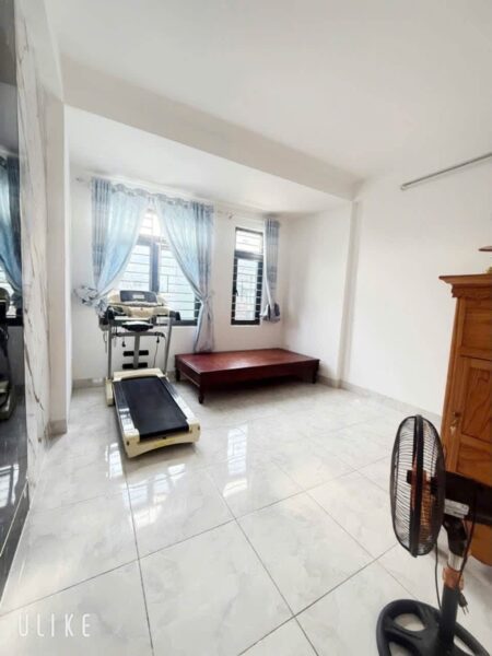 Nhà 3 tầng kiệt Phạm Nhữ Tăng, 45mv, 4390