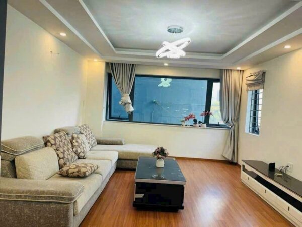 Nhà 5 tầng kiệt ô tô Nguyễn Hữu Thọ 5200