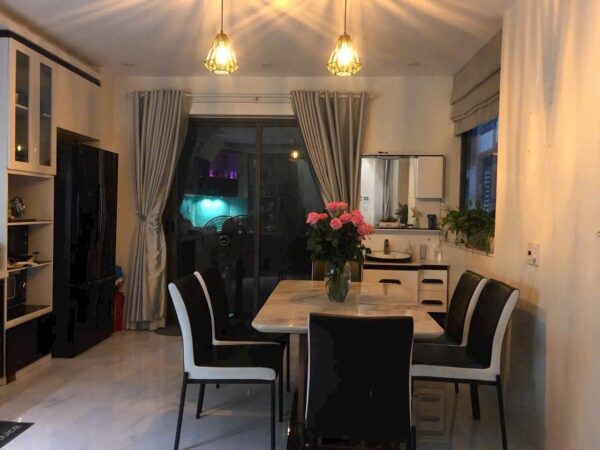 Nhà 5 tầng kiệt ô tô Nguyễn Hữu Thọ 5200