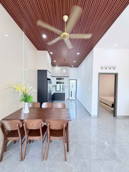 Nhà 3 tầng mặt tiền Dương Sơn 121mv, 5950