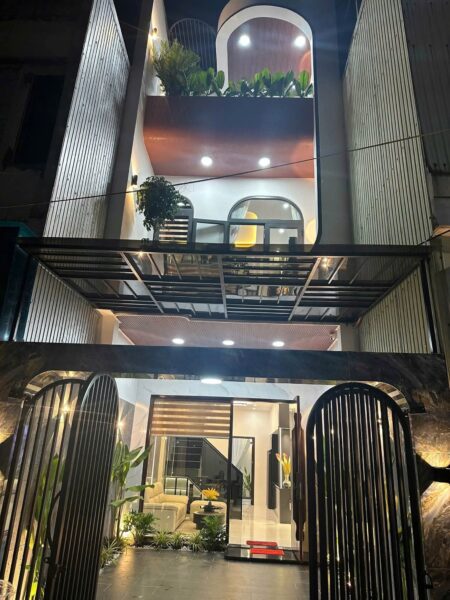 Nhà 3 tầng kiệt ô tô Đồng Kè, 60mv, 5850