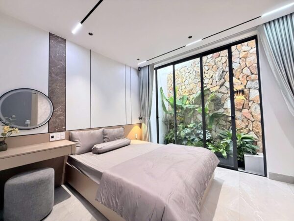 Nhà 3 tầng kiệt ô tô Tôn Đức Thắng 65mv, 6ty