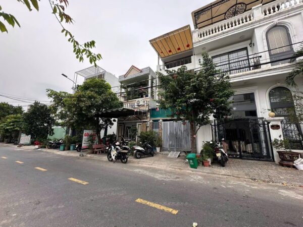 Đất mặt tiền Nguyễn Đình Chiểu 75mv, 6850