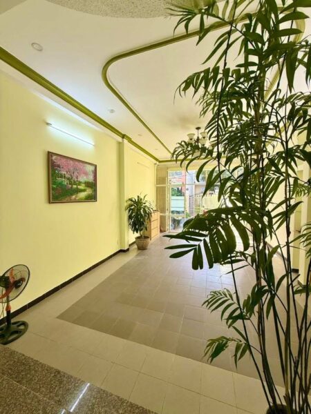 Nhà 3 tầng kiệt ô tô Mai Xuân Thưởng 7600