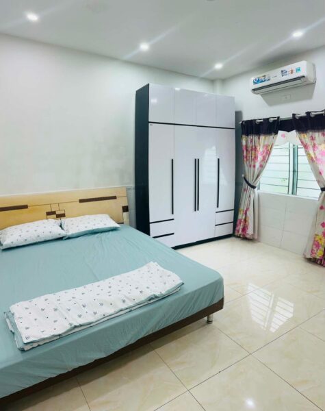 Cho thuê nhà 2 tầng mặt tiền Vũ Trọng Phụng 17tr