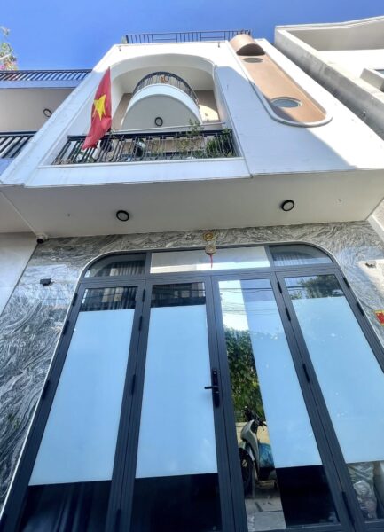 Nhà 4 tầng kiệt Trưng nữ vương 53mv, 5350
