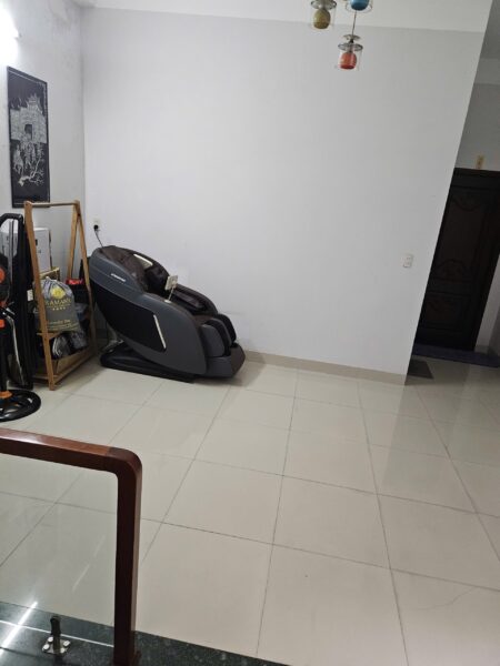 Nhà 3 tầng mặt tiền Đặng Hoà 100mv, 6100