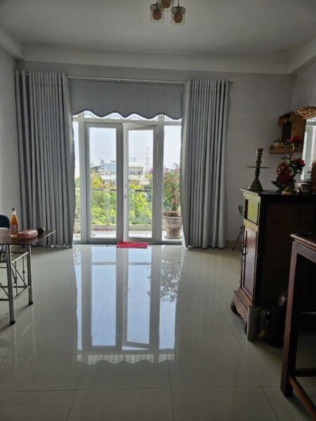 Nhà 3 tầng mặt tiền Đặng Hoà 100mv, 6100