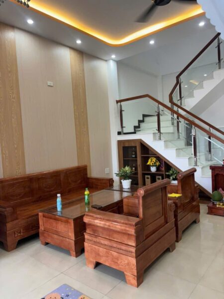 Nhà 2 tầng mặt tiền Bờ Đằm, 100mv, 4590