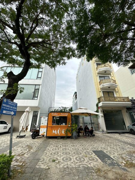 Cho thuê đất mặt tiền Nguyễn Phước Lan, 10tr