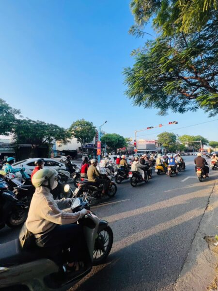 Nhà 3 tầng mặt tiền Lê Đại Hành 151mv, 13ty6