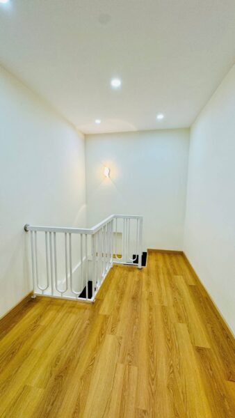 Nhà 2 tầng kiệt Trần cao Vân 40mv, 3520