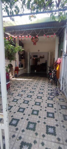 Nhà kiệt Tôn Đản 103mv, 3400
