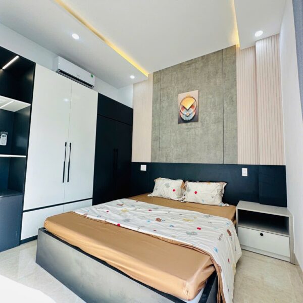 Nhà 2 tầng kiệt ô tô Hoàng Văn Thái 4750