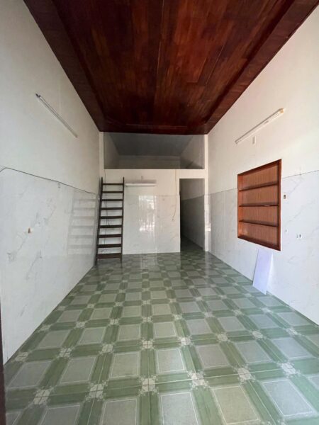 Nhà gác lửng kiệt Ông Ích Đường 3700