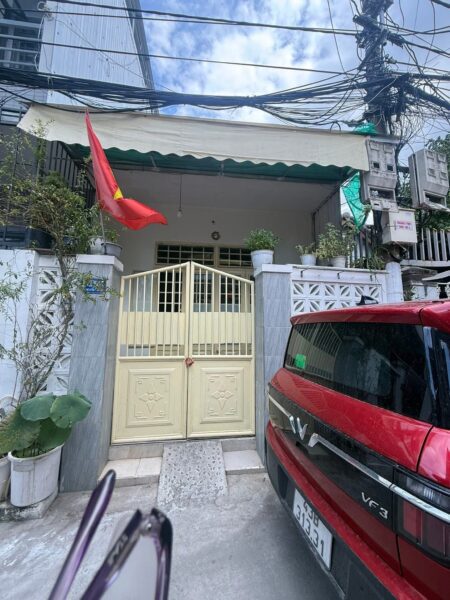 Nhà gác lửng kiệt ô tô nguyễn Văn Huề 3300