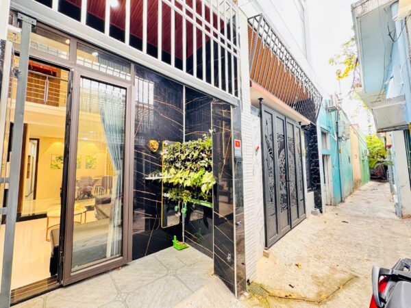 Nhà mê lửng kiệt Hoàng Văn Thái, 3290