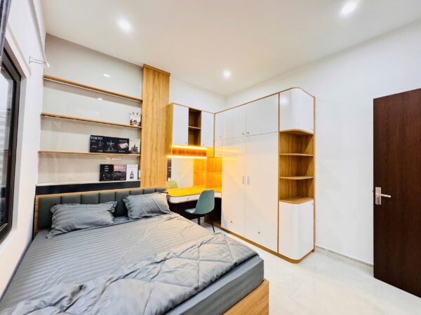 Nhà mê lửng kiệt Hoàng Văn Thái, 3290