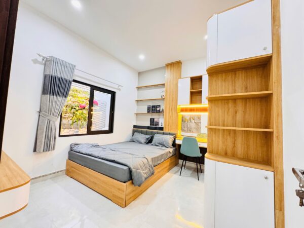 Nhà mê lửng kiệt Hoàng Văn Thái, 3290