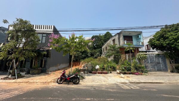 Đất mặt tiền Tôn Đản nối dài, 80mv, 3690