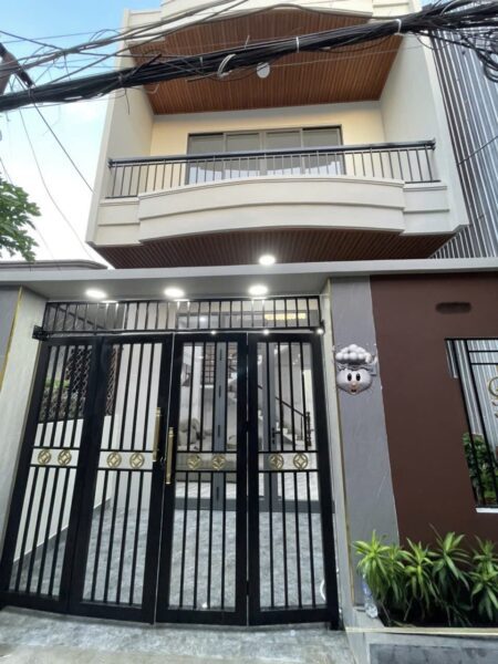 Nhà 2 tầng kiệt ô tô Nguyễn Công Trứ 7900