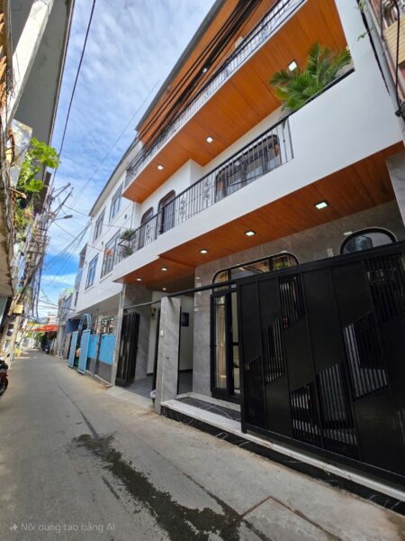 Nhà 3 tầng mặt tiền Trường Chinh 80mv, 5550