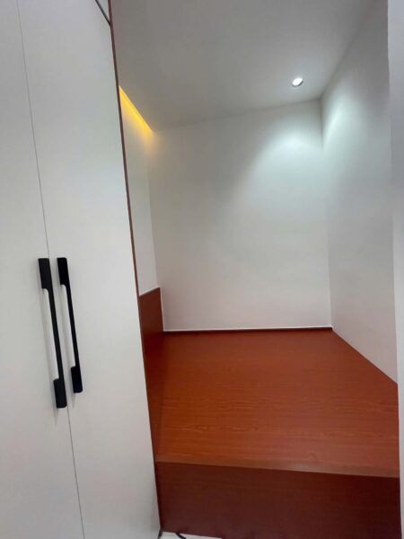 Nhà 2 tầng kiệt Hùng Vương 38mv, 3980