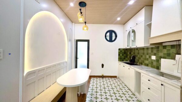 Nhà 4 tầng mặt tiền Lâm Hoành 65mv, 10ty5
