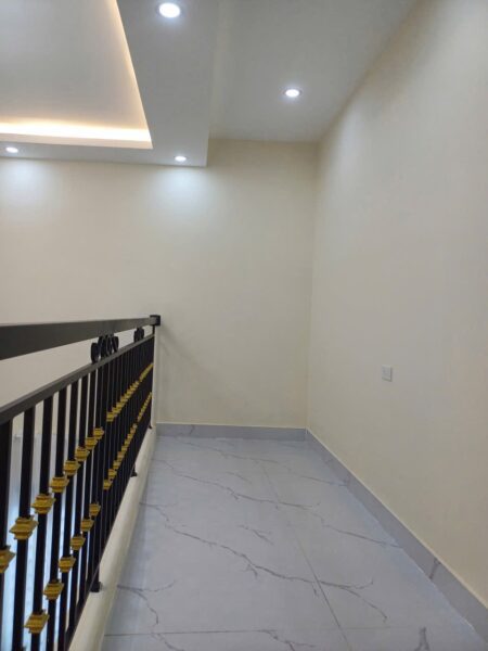 Nhà mê lửng kiệt Thái Thị Bôi 40mv, 3550
