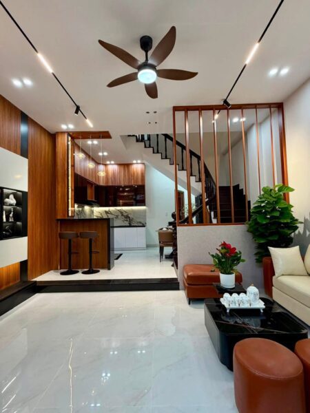 Nhà 3 tầng kiệt ô tô nguyễn phước nguyên 6450