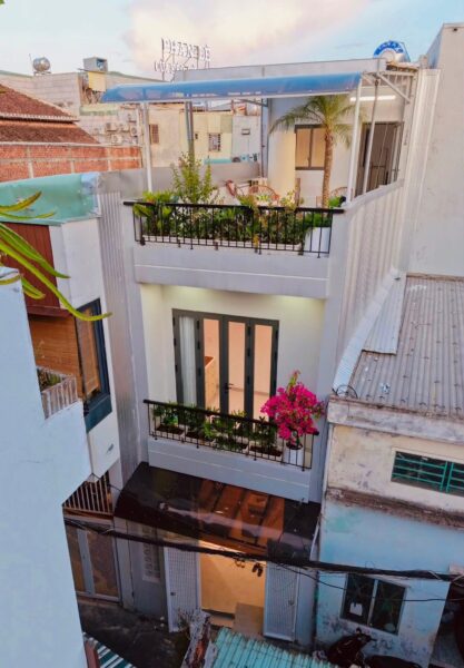 Nhà 3 tầng kiệt Nguyễn Đức Trung, 5450