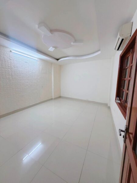 Nhà 3 tầng kiệt Phan Thanh 110mv, 6450