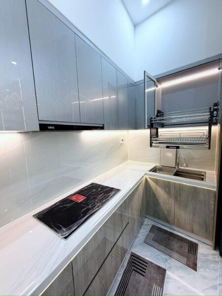 Nhà 3 tầng kiệt ô tô Lê Duẩn 6200