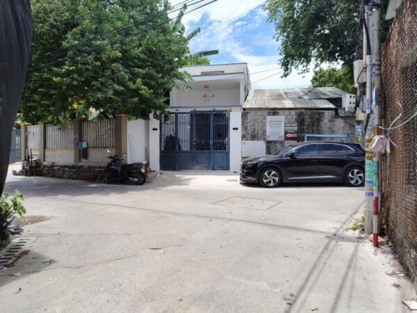 Nhà mê lửng kiệt ô tô Ông Ích Đường 4968