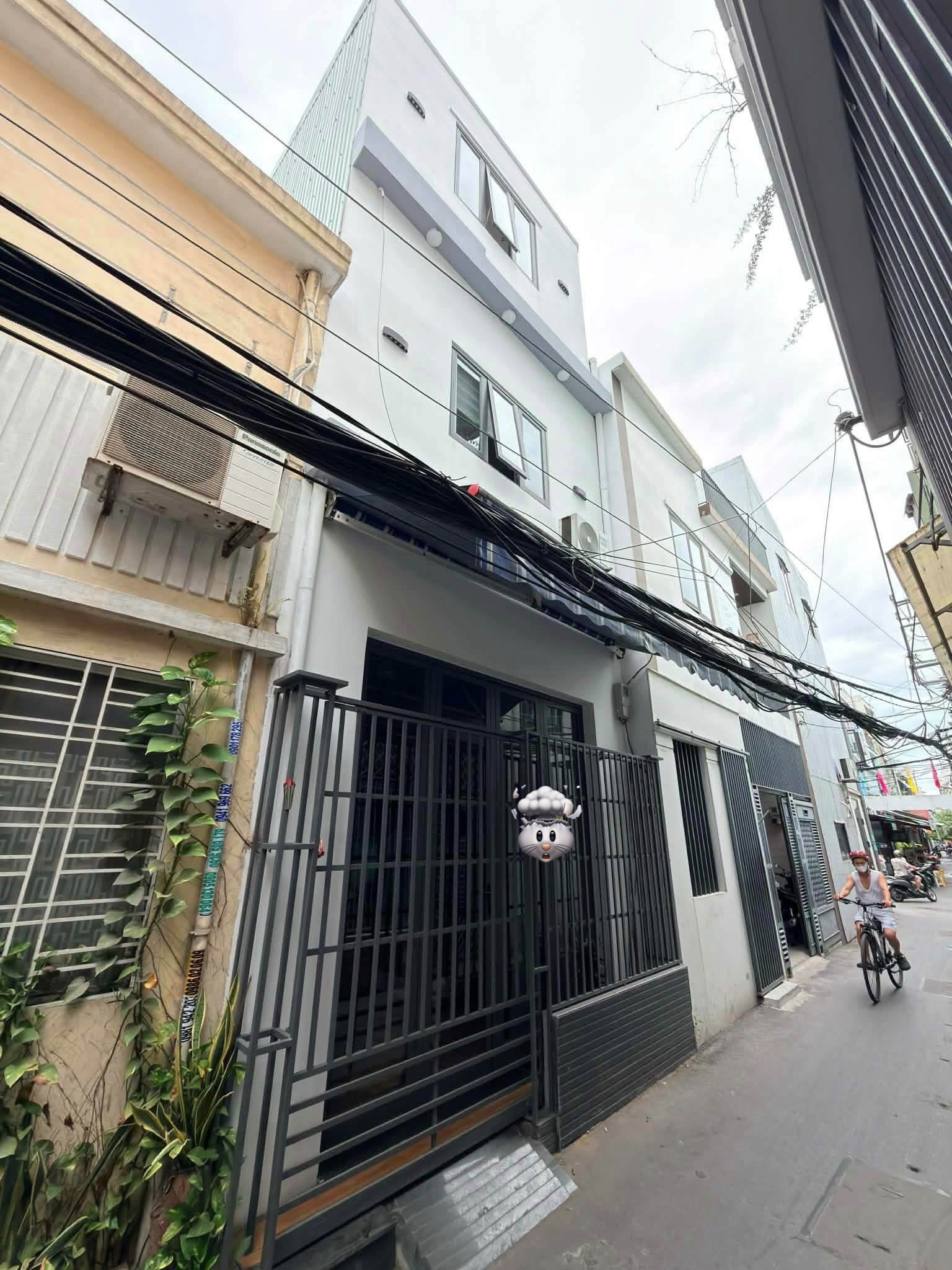 Nhà 3 tầng kiệt Hoàng Diệu 30mv, 4150