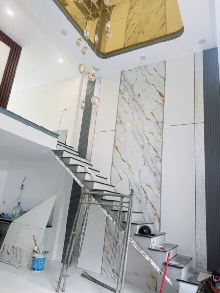 Nhà 2 tầng kiệt ô tô Tôn Đản 60mv, 3850
