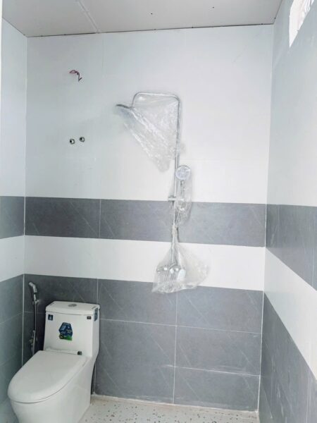 Nhà 2 tầng kiệt ô tô Tôn Đản 60mv, 3850