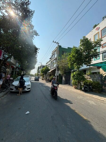 Nhà 2 mặt tiền Trương Định 72mv, 11ty5