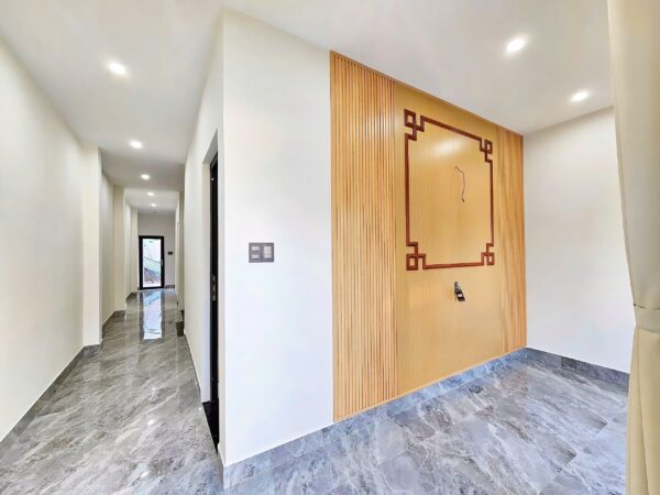 Nhà 2 tầng 2 mặt kiệt Trường chinh 100mv, 4500