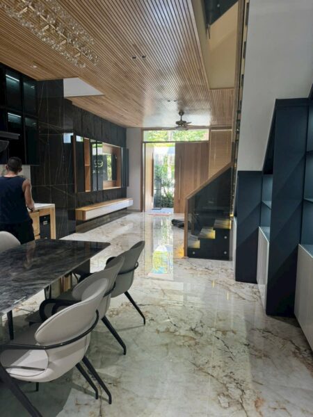Nhà 3 tầng mặt tiền Thanh Lương 100mv, 9ty