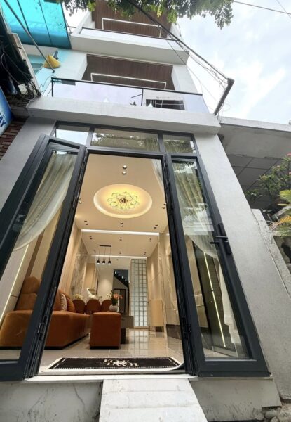 Nhà 3 tầng kiệt ô tô Lê Độ 50mv, 5990