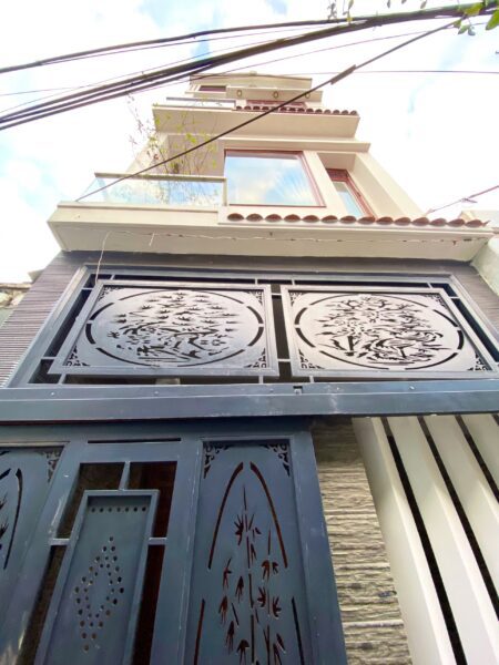 Nhà 3 tầng kiệt Tôn Đản 50mv, 4350