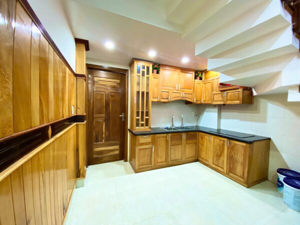 Nhà 3 tầng kiệt Tôn Đản 50mv, 4350