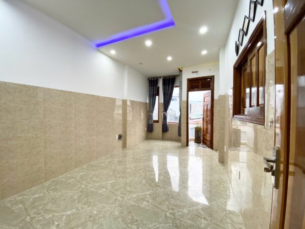 Nhà 3 tầng kiệt Tôn Đản 50mv, 4350
