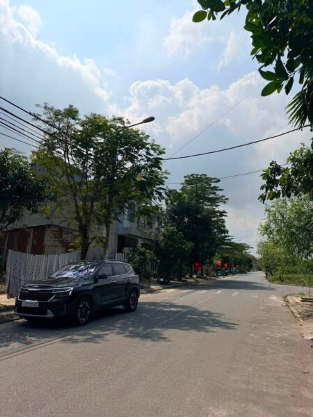 Đất mặt tiền Nguyễn Thành Long 100mv, 4300