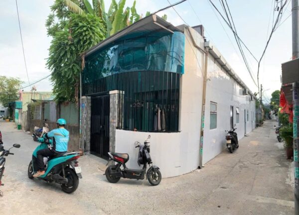 Nhà trọ 2 mặt kiệt ô tô Tô Hiệu 82mv, 4300