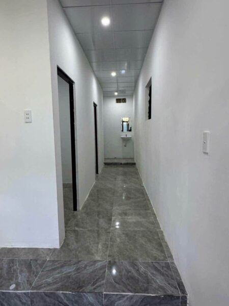 Nhà ba lá kiệt Hoàng văn thái 74mv 1250