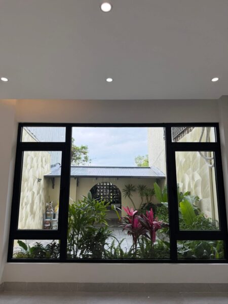 Nhà 3 tầng mặt tiền Nguyễn Tri Phương 21ty5