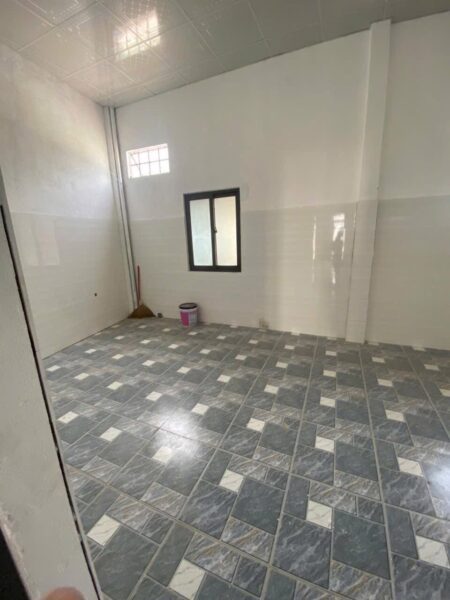 Nhà mê lửng kiệt ô tô Hoàng Văn Thái 3600