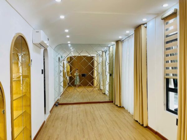 Nhà 3 tầng 2 mặt kiệt ô tô Trần cao Vân 5990